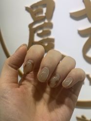 -晨·艺美甲美睫