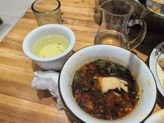 -乡土特色.冷锅鱼.牦牛肉汤锅