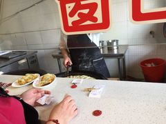 -小姜锅贴(凤凰街店)