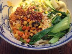 山西油泼面-晋合湘山西刀削面(中冀斯巴鲁大厦店)