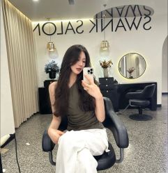 -SWANK SALON