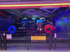 -嗨翻Hi-Fun竞技主题乐园·蹦床亲子生日轰趴(国光1937店)