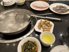 -正能量脆肉鲩火锅