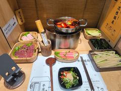 -独食火锅·半米屋台(直营总店)