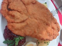 -布劳伽斯特豪夫哈尔施塔特宾馆