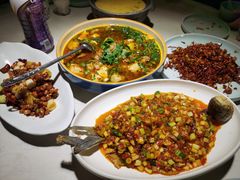 -院8里·小聚园老川菜(九眼桥店)