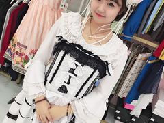 -甜镜物语 LOLITA·汉服·JK制服三坑生活馆(滨江道店)