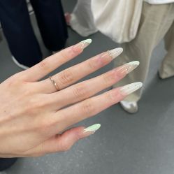 -美画轻奢美甲美睫