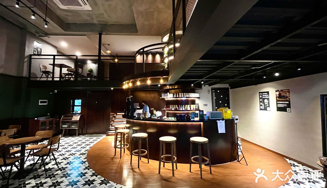 氛围感满满的复古咖啡店