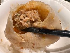 蟹黄汤包-童福兴·南京菜(老门东店)