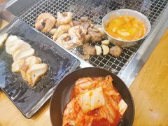 -肉甲韩国木炭烤肉(新壹街1店)