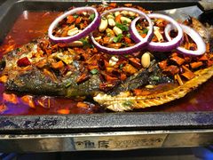 香辣烤鱼-鱼库·不仅是一家烤鱼店(车公庙店)