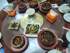 -石锅坛肉(广场店)