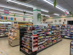 -全家便利店(崂山路四店)