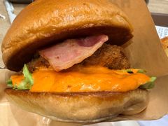 安格斯牛肉芝士堡-魏家凉皮(博水商务大厦店)