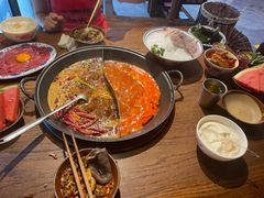 -萍姐火锅·公路夜市(武汉首店)