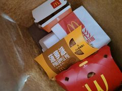 -麦当劳(轻轨曹杨路店)