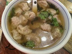 -老谢野馄饨(延安路店)