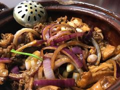 奇味鸡煲-胡须佬鸡煲四季火锅店(石厦西村直营店)