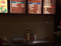 -佬钱湾仔(衣裳街店)