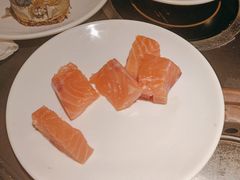 -钱小奴海鲜自助黑金店(杭州滨江龙湖店)