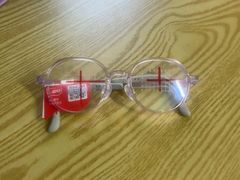 -美空眼镜·星趣控·新乐学·控优点合作店(周浦万达店)