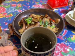 -三大钵江湖菜(空港店)