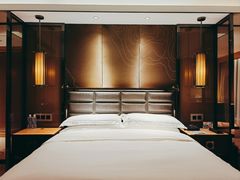 -中山利和希尔顿酒店
