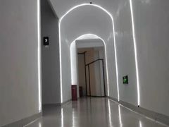-梦想空间私人影院(金山万达店)