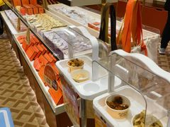 -沪上阿姨·臻选茶饮(上海环球港店)