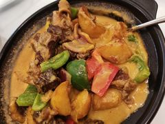 咖喱牛腩煲-龙凤点心饼家·39年老字号(松岗店)