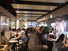 大堂-喜茶(上海正大广场店)