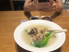 鸡汤抄手-皇城坝小吃(科华成都王府井购物中心店)