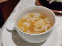 鸡汤松茸竹荪炖花胶-湖滨28中餐厅·西湖宴·杭州君悦酒店