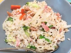 火腿香肠谷物炒饭-菲滋意式餐厅(鄞州印象城店)