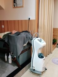 -丝客富脱发养发头皮馆