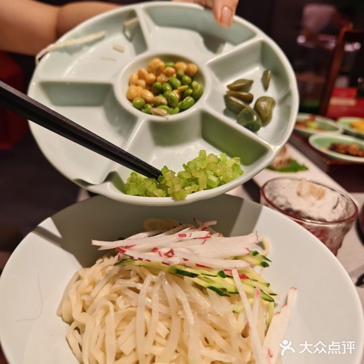 社区里的老味道，家门口的烤鸭香​ 