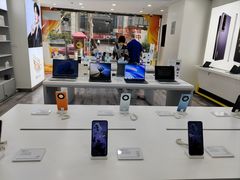 -荣耀授权专卖店(黄浦浙江中路店)