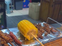 -喝丢一只鞋海鲜烧烤·海肠捞饭(文体街店)