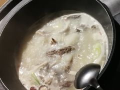 -三人行骨头王火锅(长寿店)