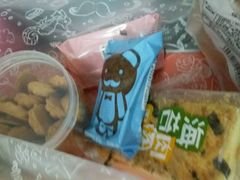 -皇冠幸福里动物奶油生日蛋糕(光谷软件园店)