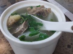 -周家大连水饺(美专校街店)