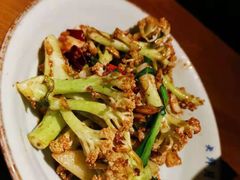 -吃饭皇帝大土家民族菜(正大广场店)