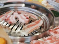 秘制开片五花肉-哈哈碳都·牛肋条无限自助烤肉(宝龙店)