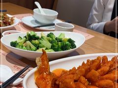 -顺风汤馆·广府粤菜(江宸天街店)