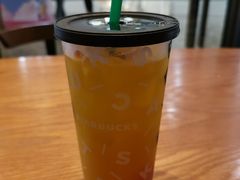 -星巴克(南京弘阳购物中心店)