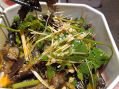 无骨鸡爪-虾胡闹·澳洲小龙虾·烧烤(福田鲨鱼店)