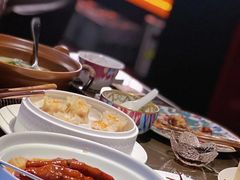 -海派悦庭·海胆烧麦·新融合菜(凯德广场店)
