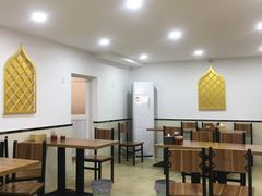 大堂-草桥清真牛肉锅贴扁食店