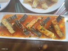 -东口码头·烧鸽子·鱼头泡饼·地方菜(金鹰悦城店)